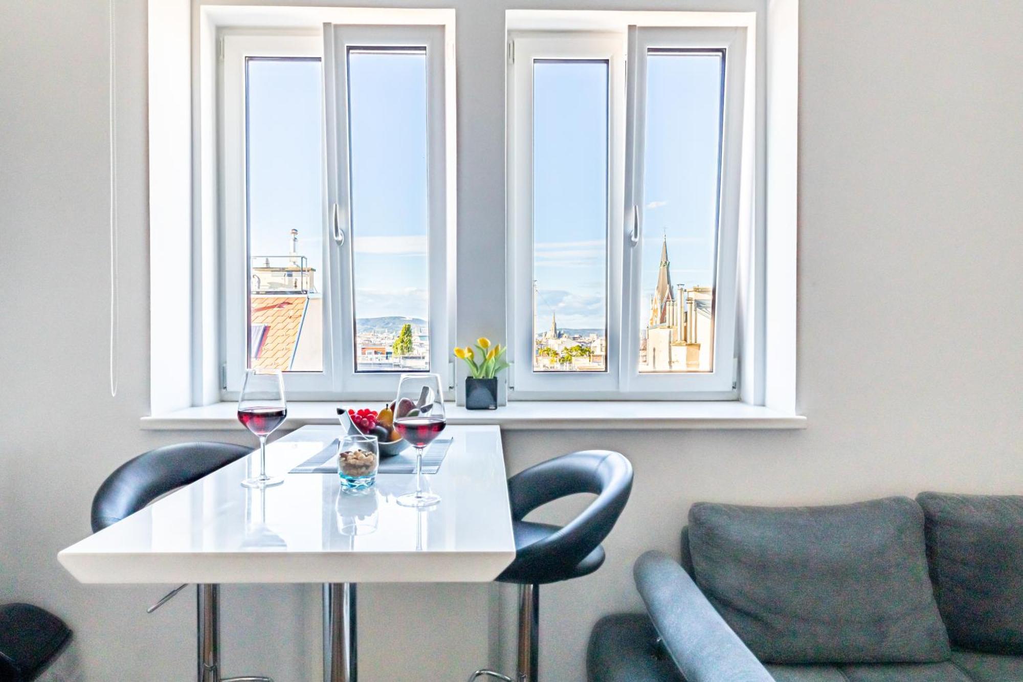 The Hub Vienna By Jr City Apartments Екстер'єр фото